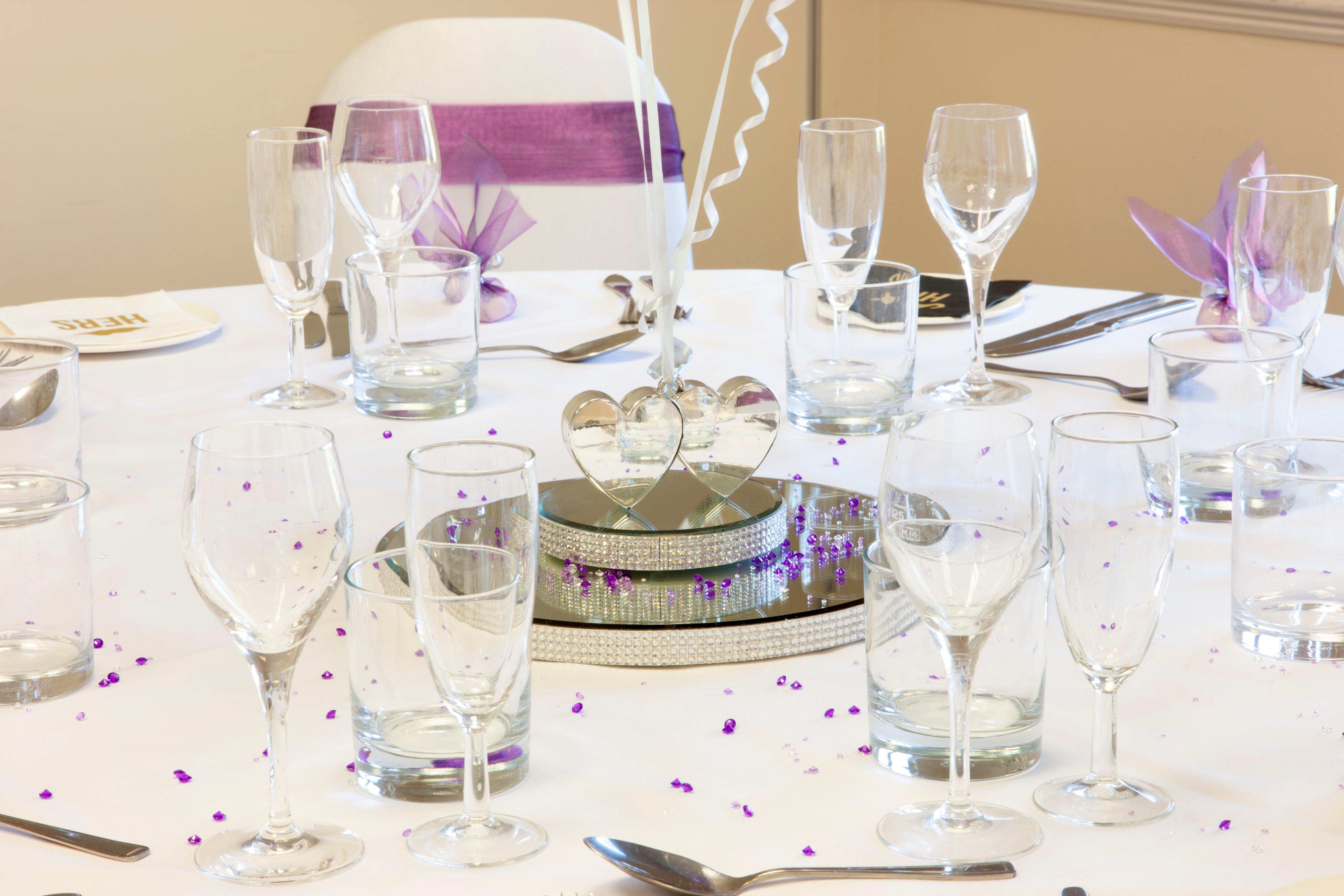 Holiday Inn Colchester By Ihg Екстериор снимка