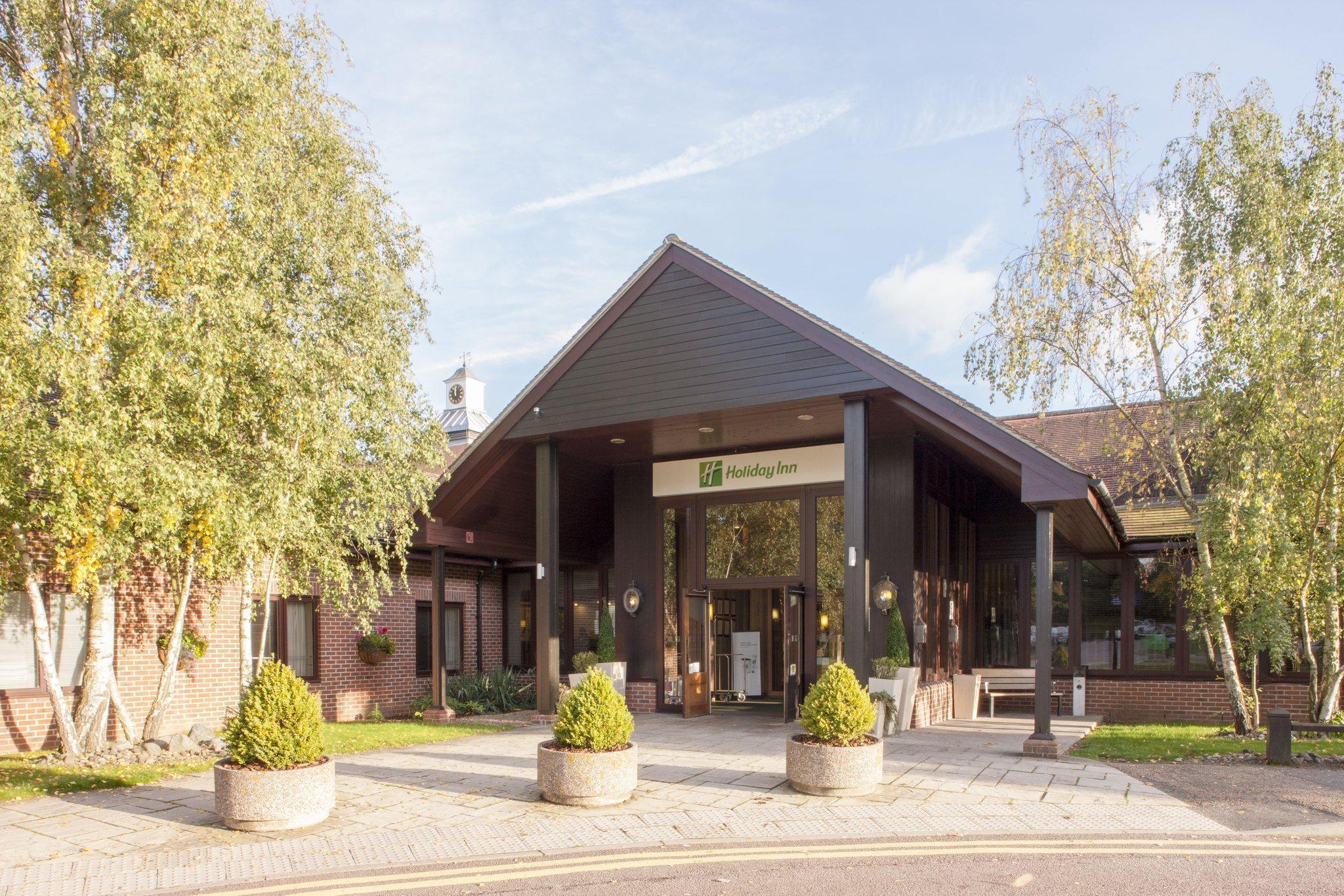 Holiday Inn Colchester By Ihg Екстериор снимка